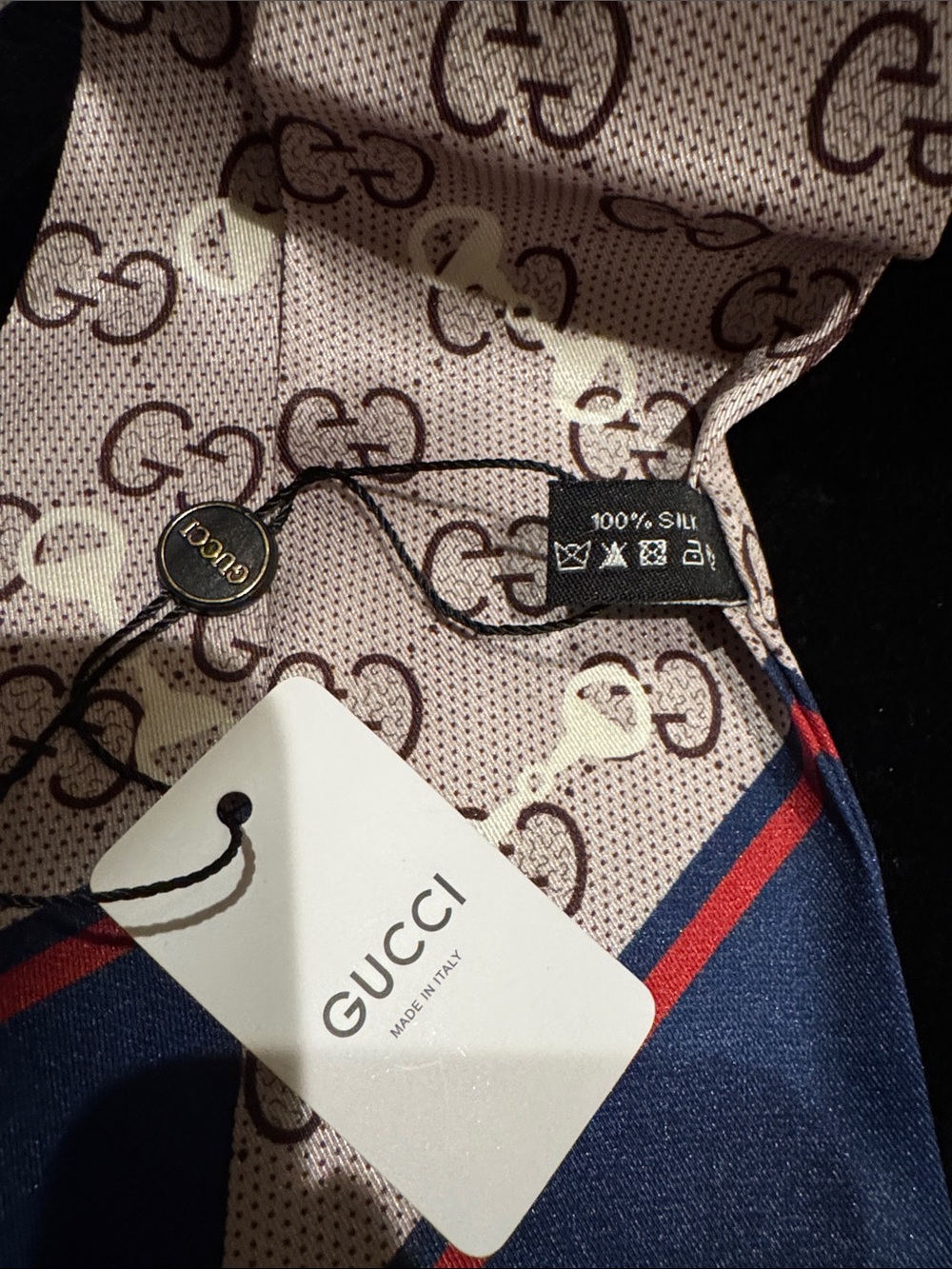 NEW Gucci 100% Silk Twillie Scarf Tie - Picture 4 of 8